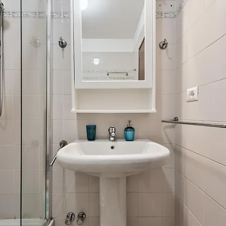 Sui Tetti Di - Centro - Piazza Castello *