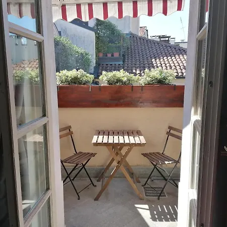 Sui Tetti Di - Centro - Piazza Castello 아파트