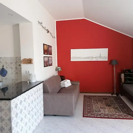 Sui Tetti Di - Centro - Piazza Castello Apartamento *