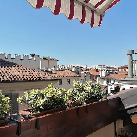 Apartamento Sui Tetti Di - Centro - Piazza Castello *