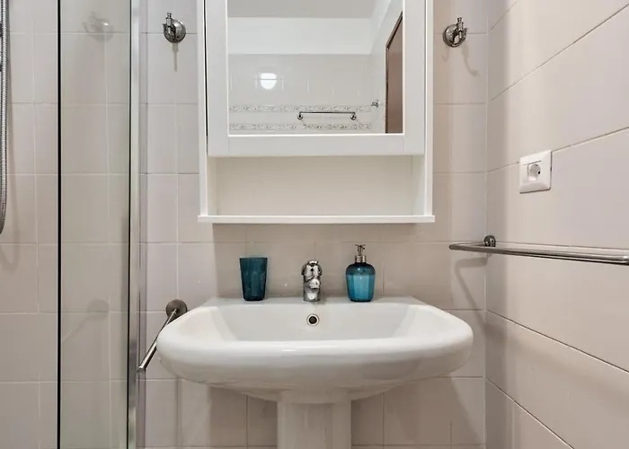 Sui Tetti Di - Centro - Piazza Castello *