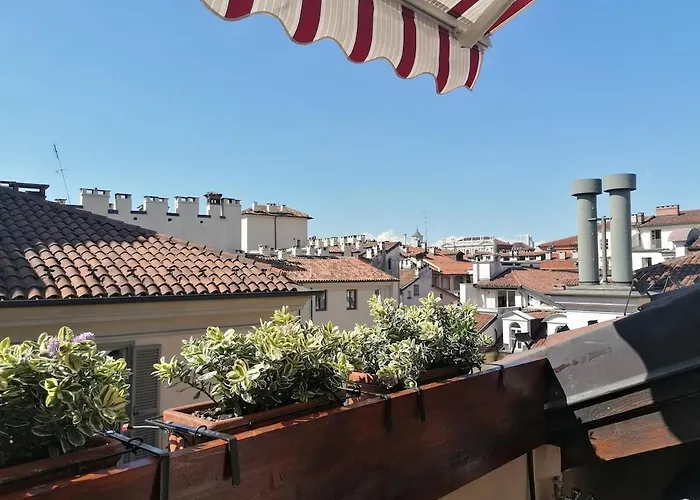 Апартаменты Sui Tetti Di - Centro - Piazza Castello *